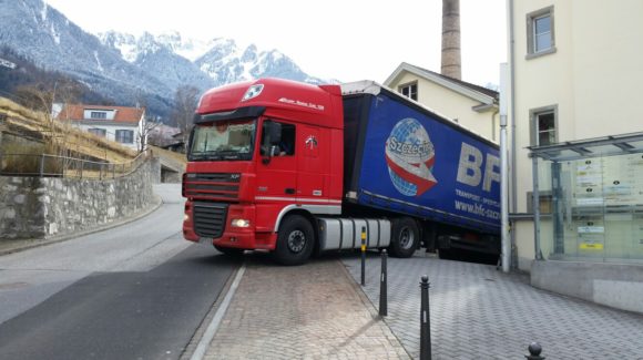 Erster Transport 2017 verlässt das Hilfswerk Liechtenstein