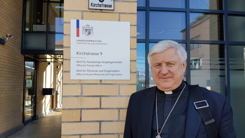 Besuch von Bischof Stanislav Shyrokoradiu aus der Ostukraine