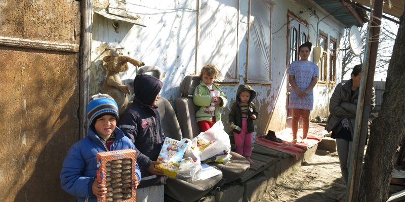 Verteilung von Lebensmittelpaketen