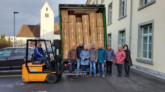 Transport zum Lazarus-Orden Esztergom in Ungarn